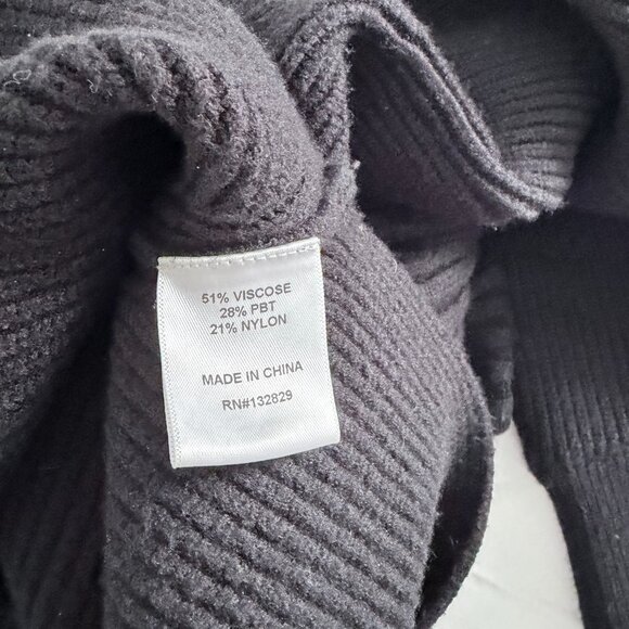 L'Academie Maven Crop Sweater Size S - Picture 6 of 6